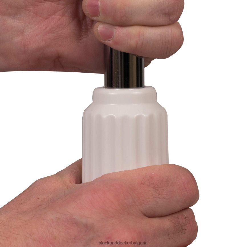 дом и начин на живот бг BLACK+DECKER 18 инча стойка вентилатор с дистанционно бяло V8R6ZD172