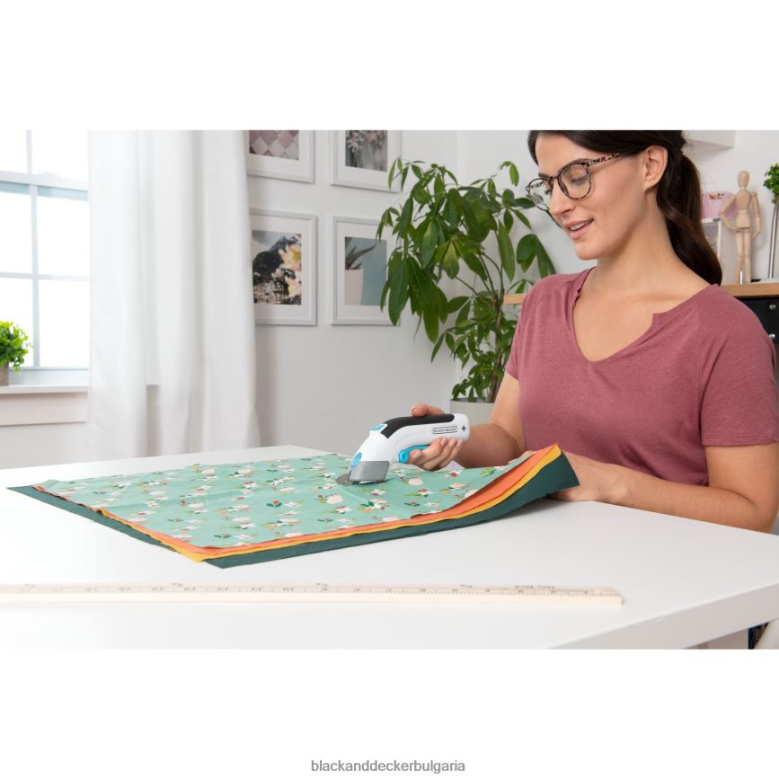 дом и начин на живот бг BLACK+DECKER 4v max електрическа ножица плат безжична и презареждаща се през USB V8R6ZD146