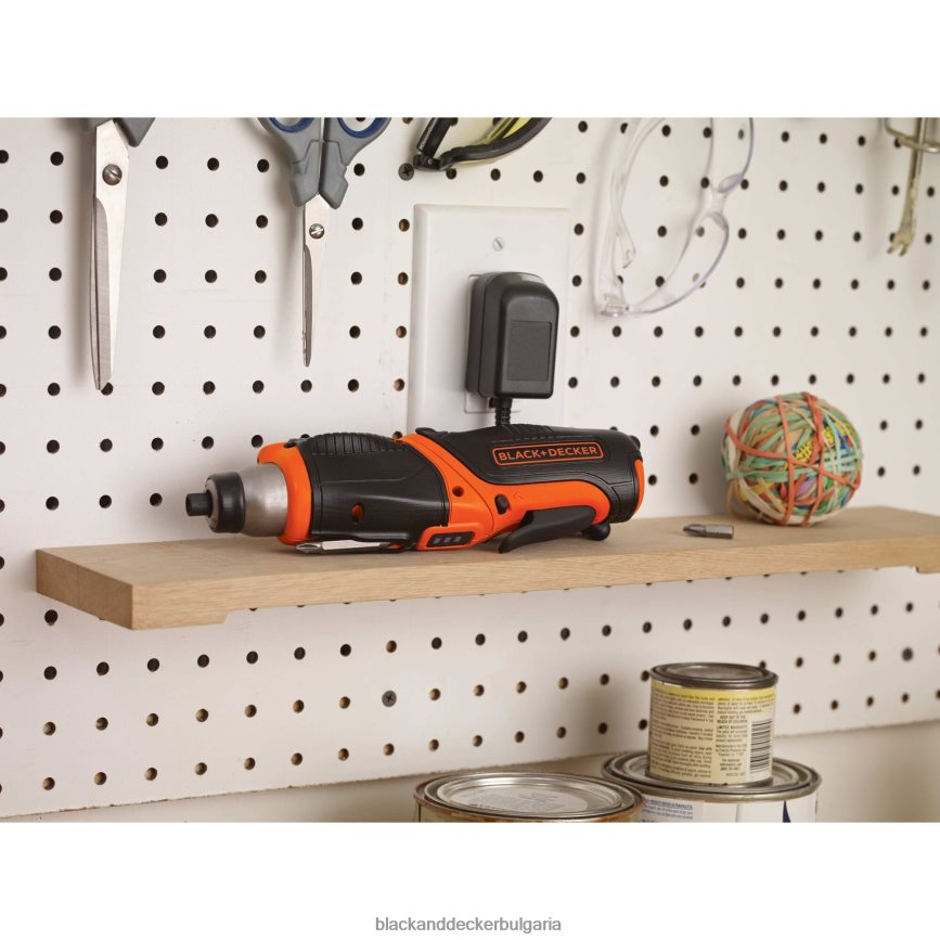 инструменти бг BLACK+DECKER 4v max акумулаторна отвертка с комплект за окачване на картини V8R6ZD564