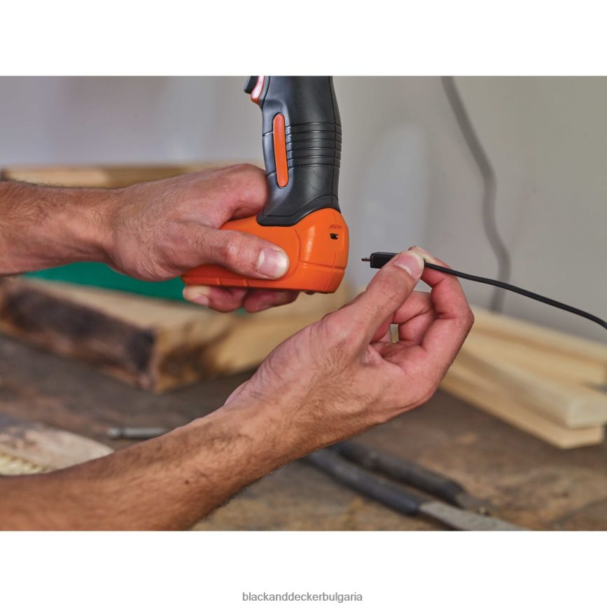 инструменти бг BLACK+DECKER 8v max акумулаторна бормашина/винтоверт V8R6ZD555