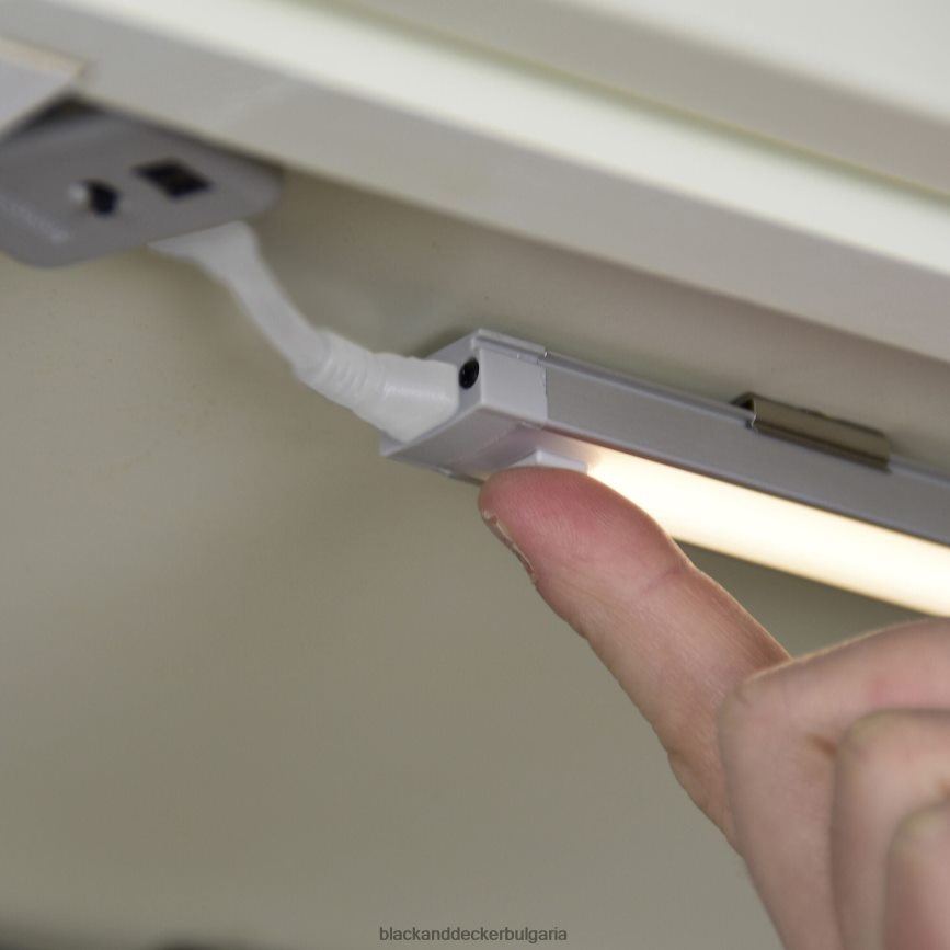 инструменти бг BLACK+DECKER 3-bar LED комплект осветление под шкаф топло бяло 9" V8R6ZD710