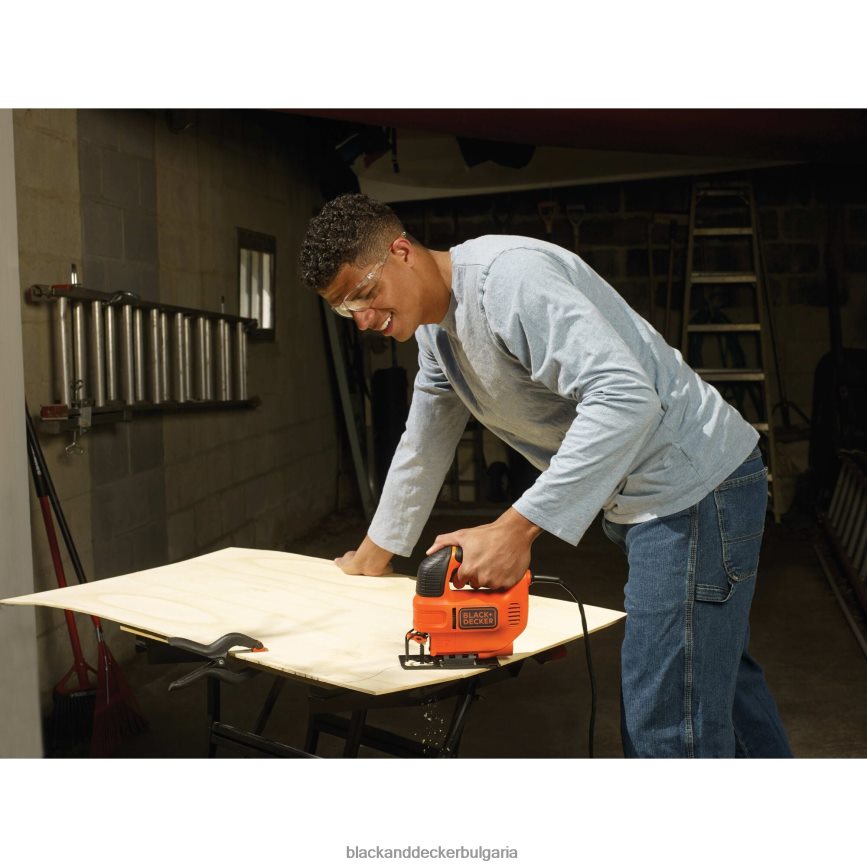 инструменти бг BLACK+DECKER прободен трион 4.5 -amp V8R6ZD650