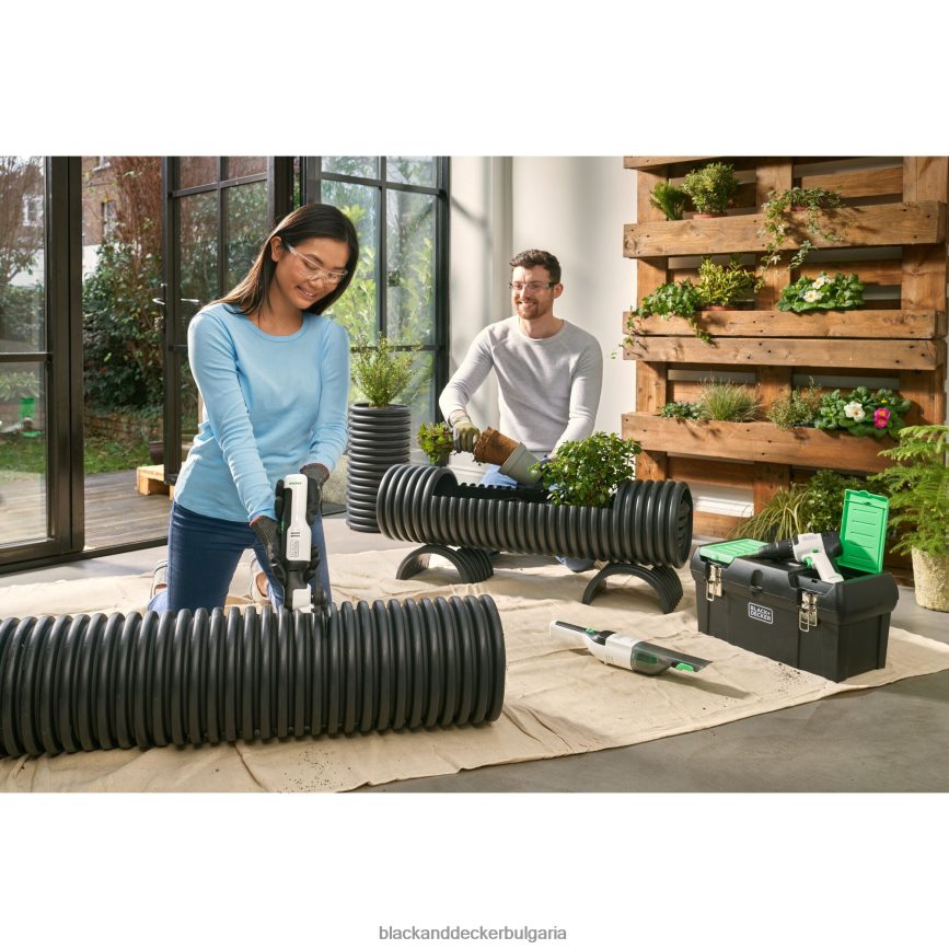 почистване бг BLACK+DECKER безкабелна ръчна прахосмукачка reviva 8v max със зарядно устройство, филтър и инструмент за четка V8R6ZD10